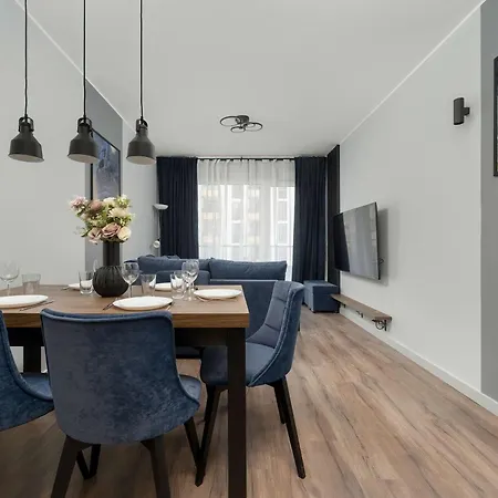 Appartamento Stylish For 6 With Balcony Near The Main Square By Renters Breslavia