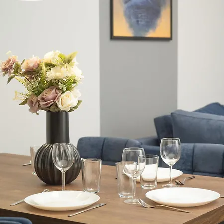Stylish For 6 With Balcony Near The Main Square By Renters * Breslavia