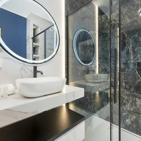 Stylish For 6 With Balcony Near The Main Square By Renters * Breslavia