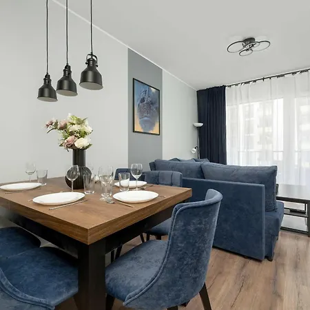 Appartamento Stylish For 6 With Balcony Near The Main Square By Renters Breslavia